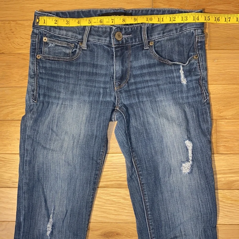 Express Skinny Stella Low Rise distressed jeans in medium wash size 6S - Picture 9 of 15